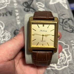 Shuhang  vintage Swiss movement watch